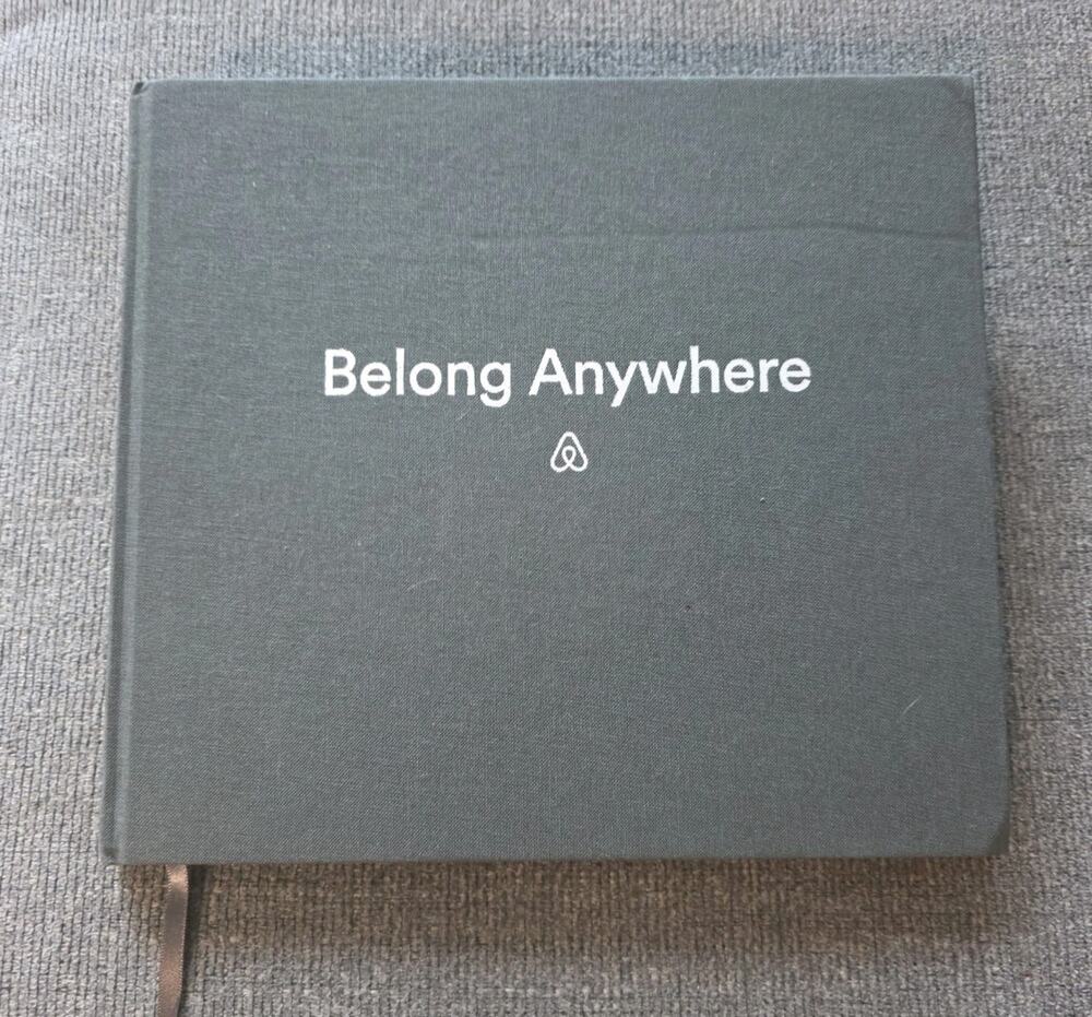 Vacation Rental Guest Book, 48 Blank Pages Gray Hardcover, Air BNB, Page Divider